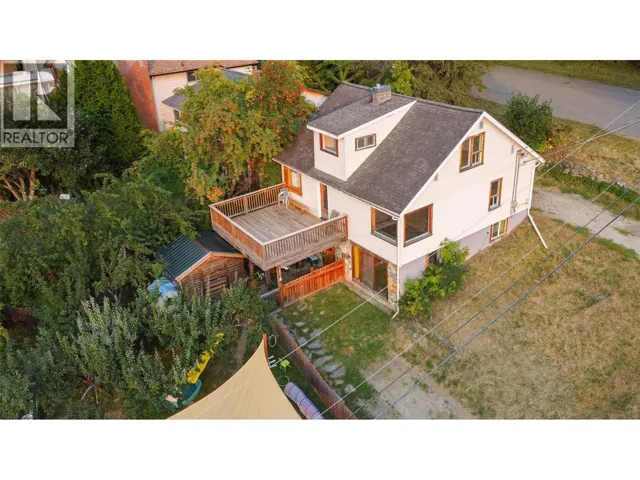 601 Richards Street, Nelson, British Columbia V1L5J7