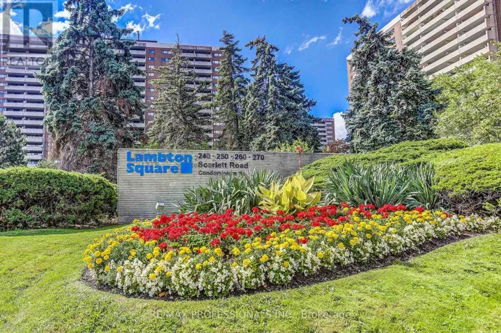 1405 - 240 SCARLETT ROAD, Toronto (Rockcliffe-Smythe), Ontario M6N4X4