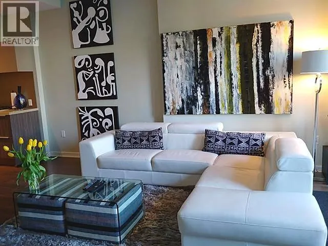 1618 COLUMBIA STREET, Vancouver, British Columbia V5Y0B6