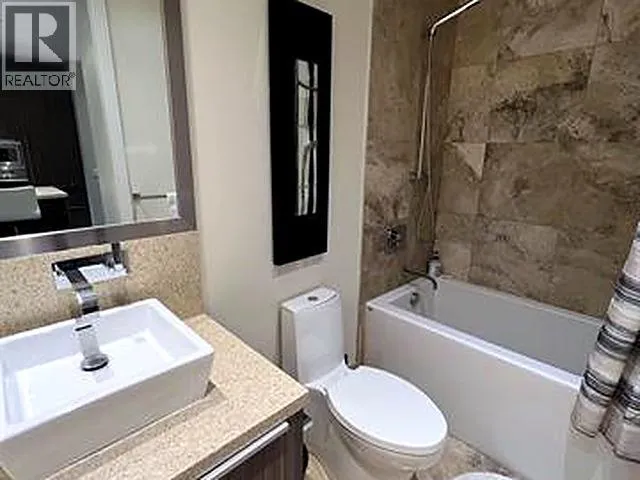 1618 COLUMBIA STREET, Vancouver, British Columbia V5Y0B6