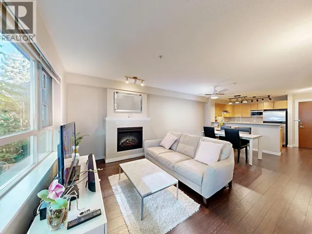207 4783 DAWSON STREET, Burnaby, British Columbia V5C0A8
