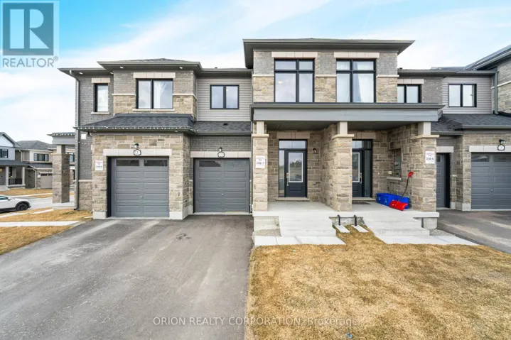 133 FENCHURCH MANOR AVENUE, Barrie, Ontario L9L0X1