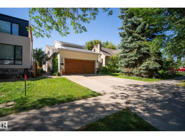 9324 93 ST NW, Edmonton, Alberta T6C3T8