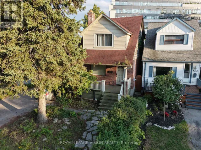 9 EAST ROAD, Toronto (Birchcliffe-Cliffside), Ontario M1N1Z9