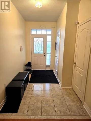7 - 8 TOWNWOOD DRIVE, Richmond Hill (Jefferson), Ontario L4E4Y1