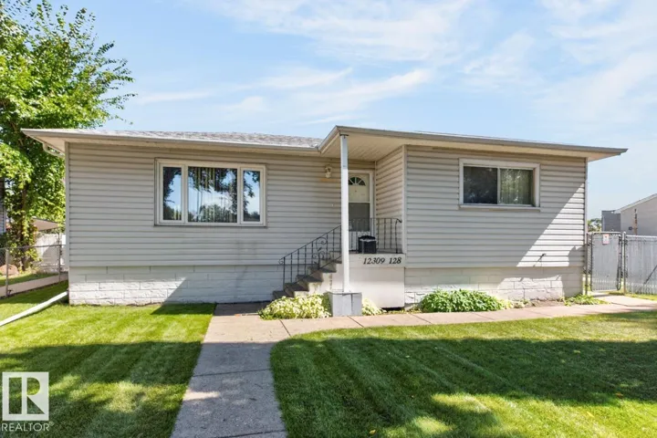 12309 128 ST NW, Edmonton, Alberta T5L1C6