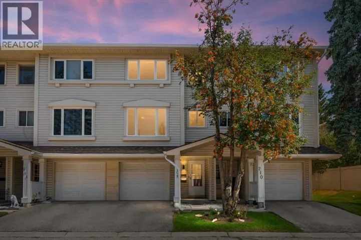 208 Queenston Heights SE, Calgary, Alberta T3Z0E6