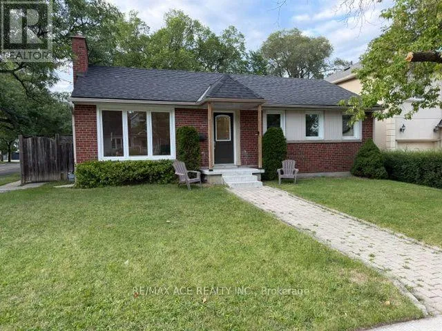MAIN - 246 HORSHAM AVENUE, Toronto (Willowdale West), Ontario M2N2A6