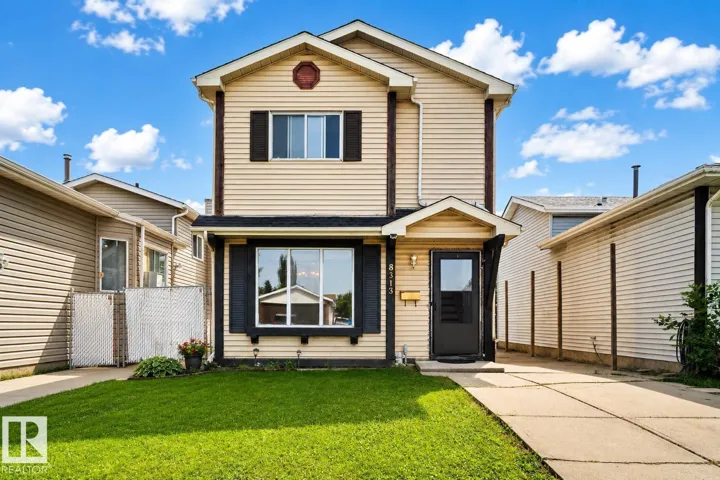8313 156 AV NW, Edmonton, Alberta T5Z2R3