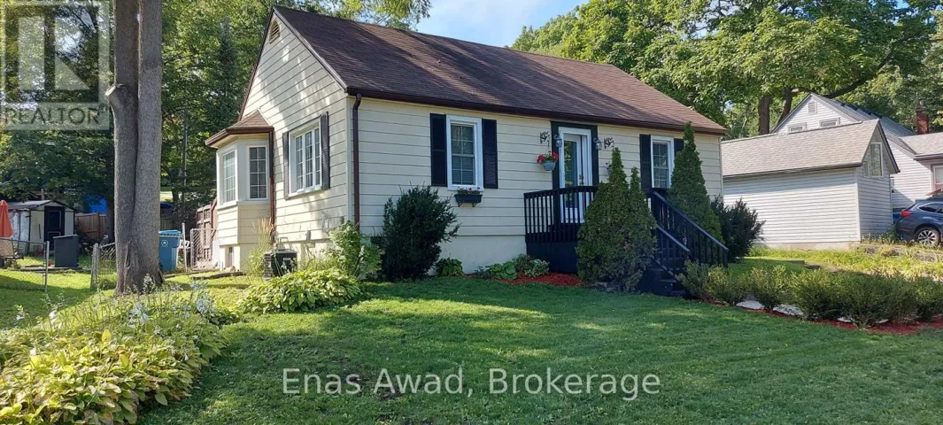 8 LAVALLEE CRESCENT, Orillia, Ontario L3V2B1