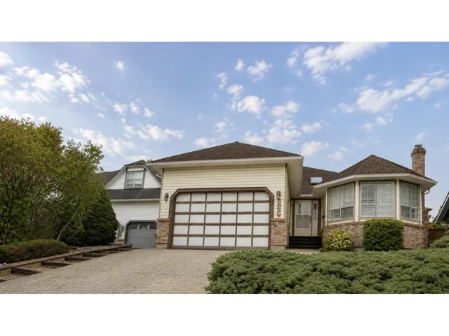 6470 179A STREET, Surrey, British Columbia V3S7J9