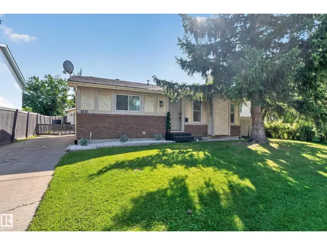 1931 145A AV NW, Edmonton, Alberta T5Y1S9