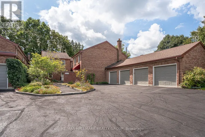 2 - 1898 RUSSELL ROAD, Ottawa, Ontario K1G1L6