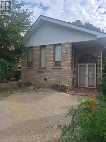 523 CALEDONIA ROAD, Toronto (Caledonia-Fairbank), Ontario M6E4V3