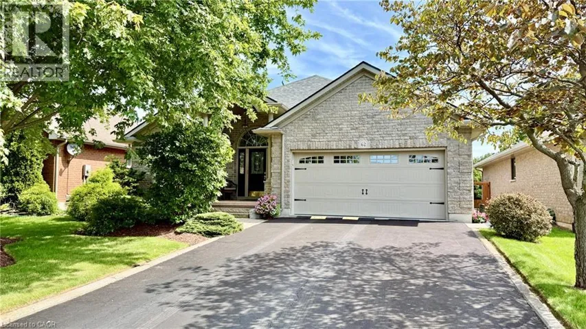 62 SPARROW Way, Port Dover, Ontario N0A1N5