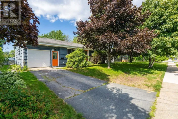 25 Dumbarton Avenue, Dartmouth, Nova Scotia B2X1Z8