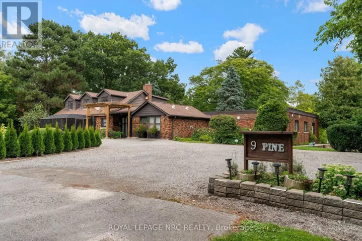 9 PINE STREET, Niagara-on-the-Lake (Virgil), Ontario L0S1J0