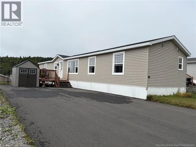 89 Glenview Drive, Saint John, New Brunswick E2H2R4