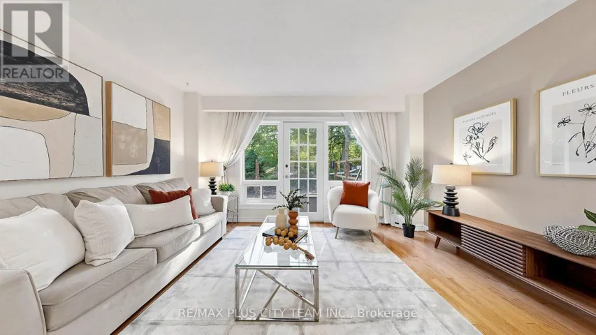 60 TANGLE BRIAR WAY, Toronto (Bayview Village), Ontario M2J2M4