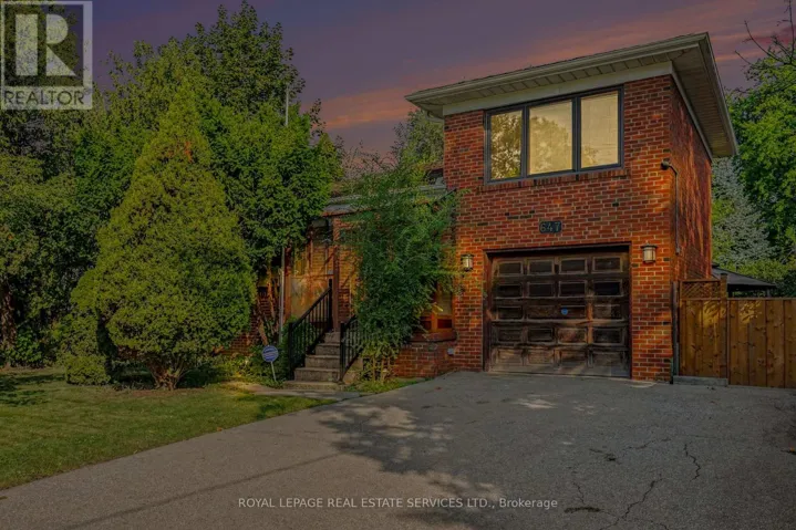 647 BURNHAMTHORPE ROAD, Toronto (Etobicoke West Mall), Ontario M9C2Z1