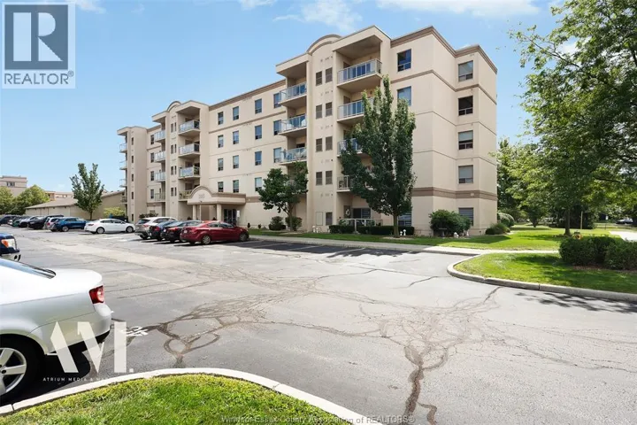 325 VILLAGE GROVE Unit# 306, Tecumseh, Ontario N8N0B1