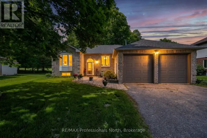 48 FAIRWAY CRESCENT, Wasaga Beach, Ontario L9Z1B8
