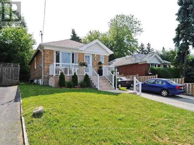 LOWER UNIT - 61 MAYBOURNE AVENUE, Toronto (Clairlea-Birchmount), Ontario M1L2W1