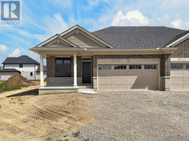 2 THOMAS COURT, Central Elgin, Ontario N5P0E5