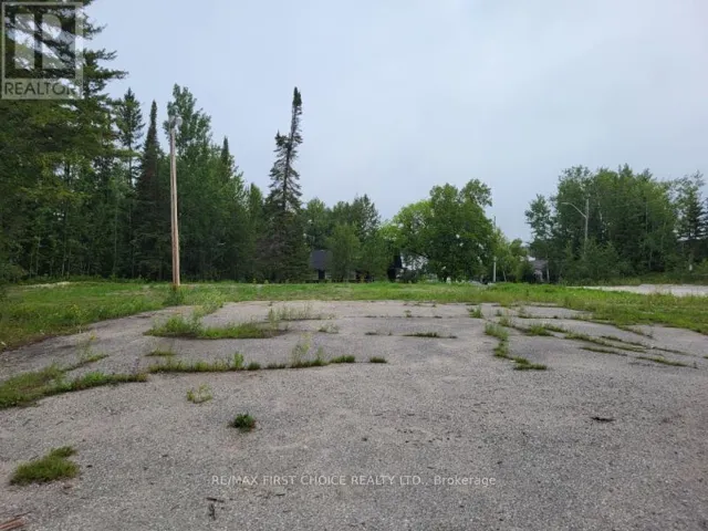 123 Lakeview DR, Longlac, Ontario P0T2A0