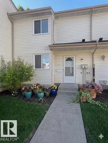 #40 2024 57 ST NW, Edmonton, Alberta T6L2Z3
