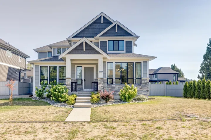 16568 104 AVENUE, Surrey, British Columbia V4N6V4
