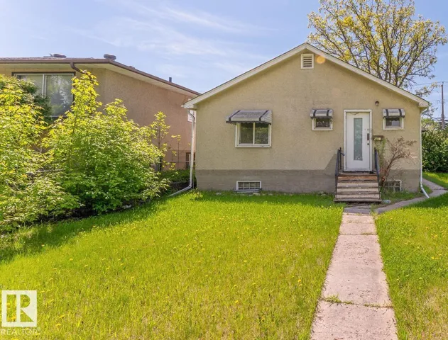 7931 83 AV NW, Edmonton, Alberta T6C0M1