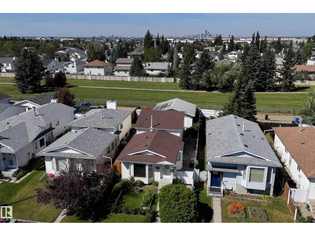 278 KIRKWOOD AV NW, Edmonton, Alberta T6L5A8