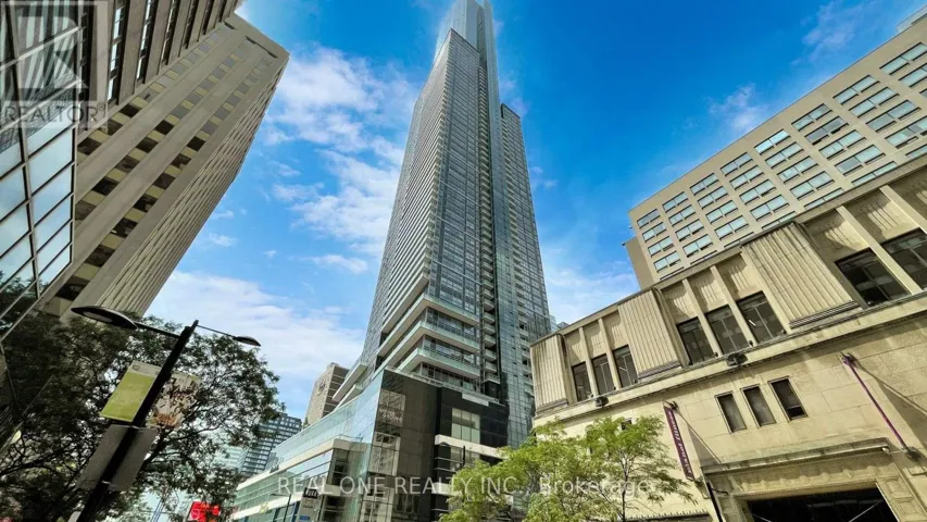 5814 - 386 YONGE STREET, Toronto (Bay Street Corridor), Ontario M5B0A5