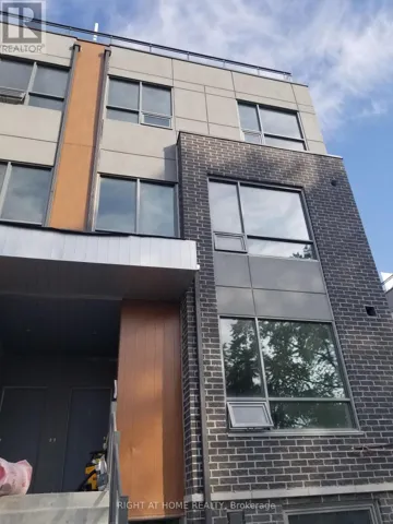 3 - 650 ATWATER AVENUE, Mississauga (Mineola), Ontario L5G0B6