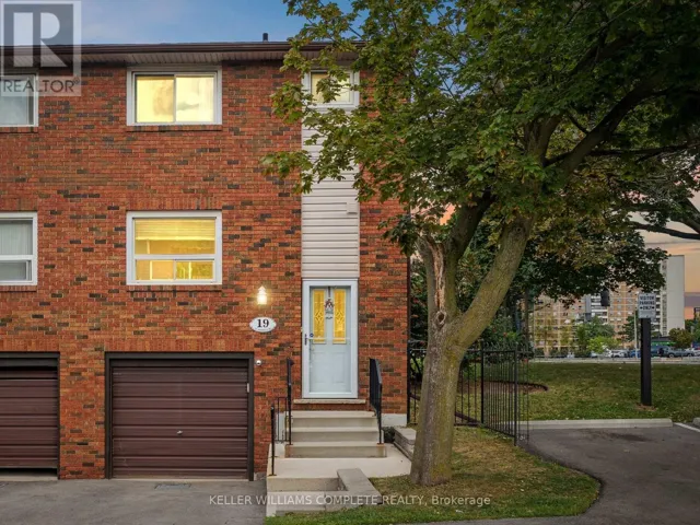 19 - 90 MAGNOLIA DRIVE, Hamilton (Mountview), Ontario L9C6R9