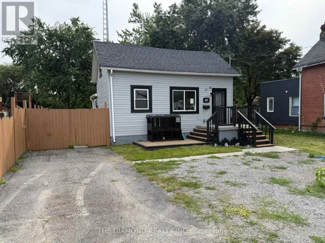 40 ST PATRICK STREET, Kawartha Lakes (Lindsay), Ontario K9V1R2