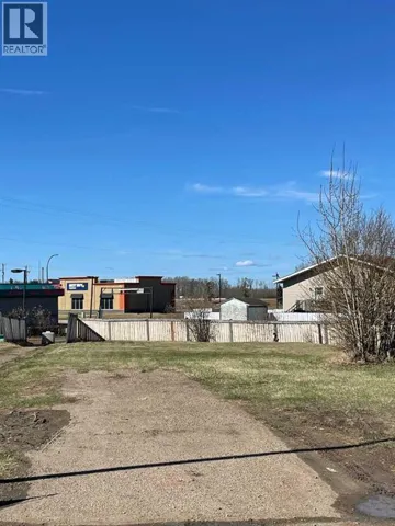 20 Deerglen Trailer Park, High Level, Alberta T0H1Z0