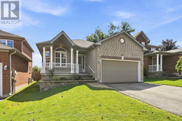 7 STANLEY STREET, Barrie (East Bayfield), Ontario L4M6V2
