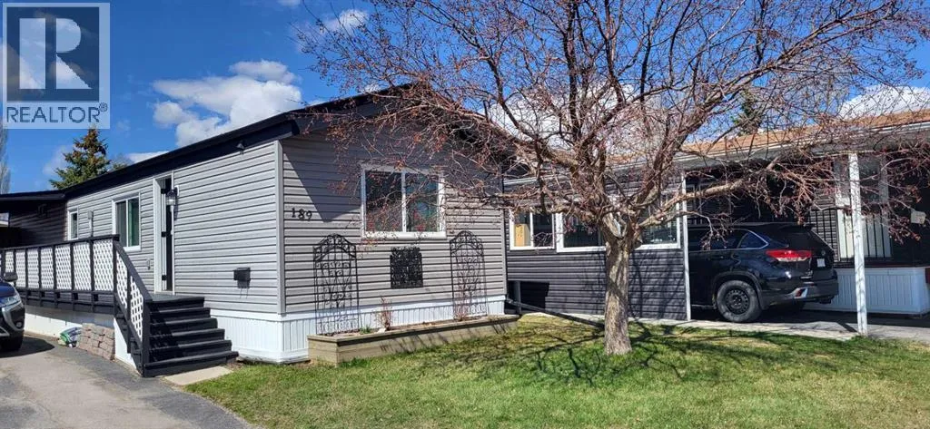 189, 99 Arbour Lake Road NW, Calgary, Alberta T3G4E4