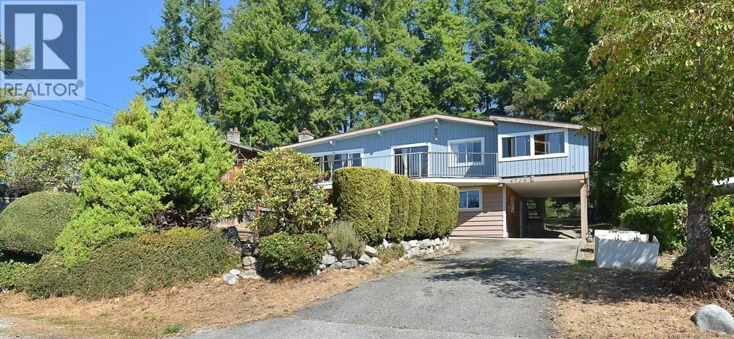 4726 LAUREL AVENUE, Sechelt, British Columbia V7Z0E7