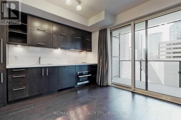 810 - 65 ST MARY STREET, Toronto (Bay Street Corridor), Ontario M5S0A6