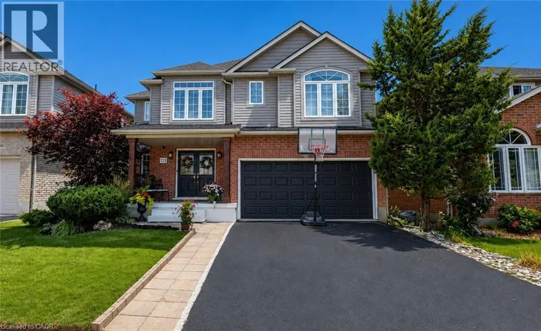 723 MUNICH Circle, Waterloo, Ontario N2V2N6