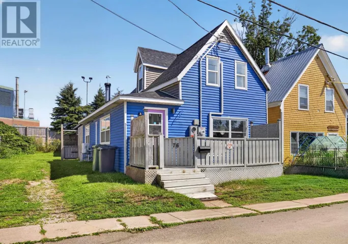 76 Beach Street, Charlottetown, Prince Edward Island C1A5G8