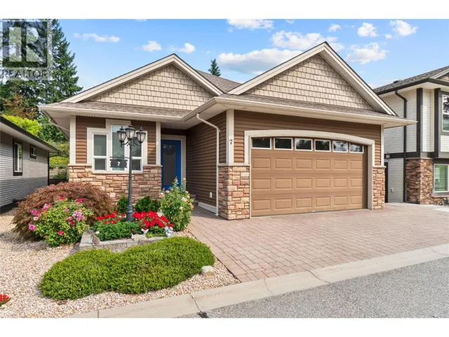 2850 7 Avenue NE Unit# 7, Salmon Arm, British Columbia V1E0B7