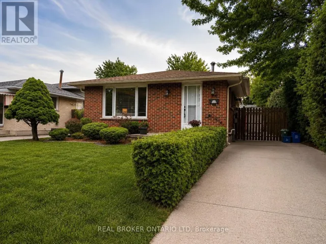 95 CLIFTON CRESCENT S, London South (South Q), Ontario N6C3V9