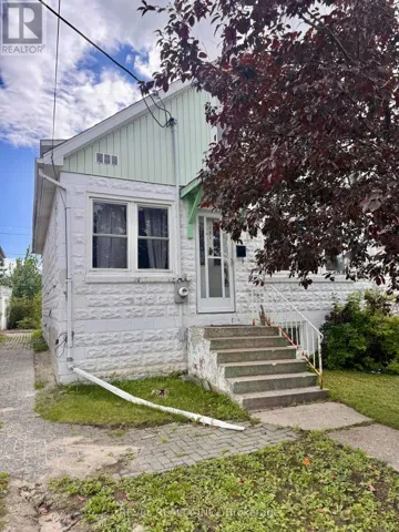 121 FLORAL AVENUE, Timmins (TM - TNW - Algonquin to Jubilee), Ontario P4N4H6