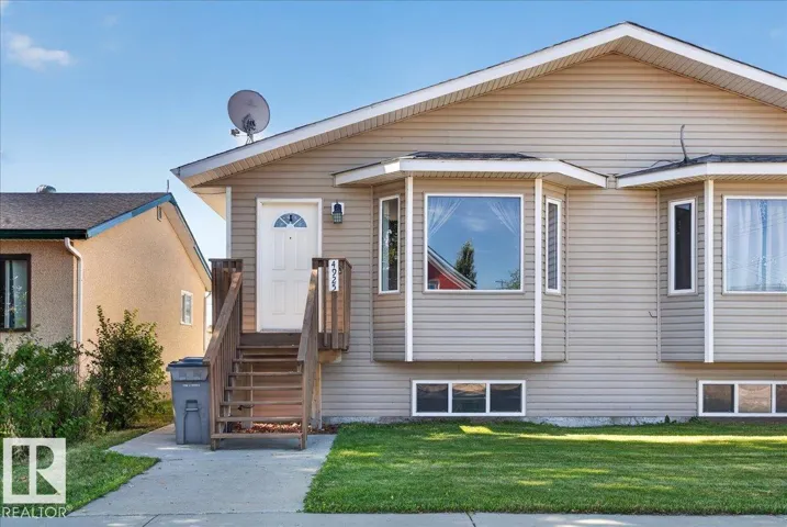 4925 51 AV, Mundare, Alberta T0B3H0