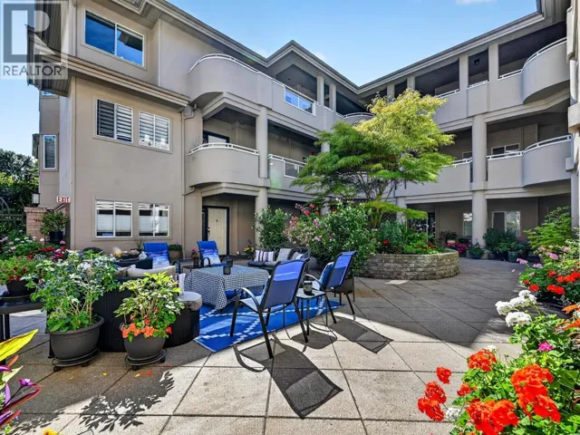208 7600 MOFFATT RD, Richmond, British Columbia V6Y3V1