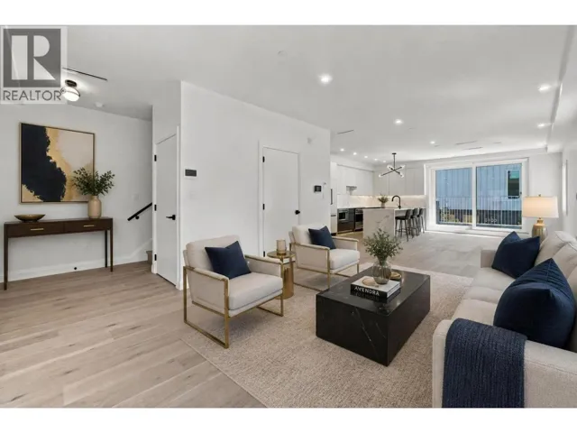 6162 GRANVILLE STREET, Vancouver, British Columbia V6M3E3